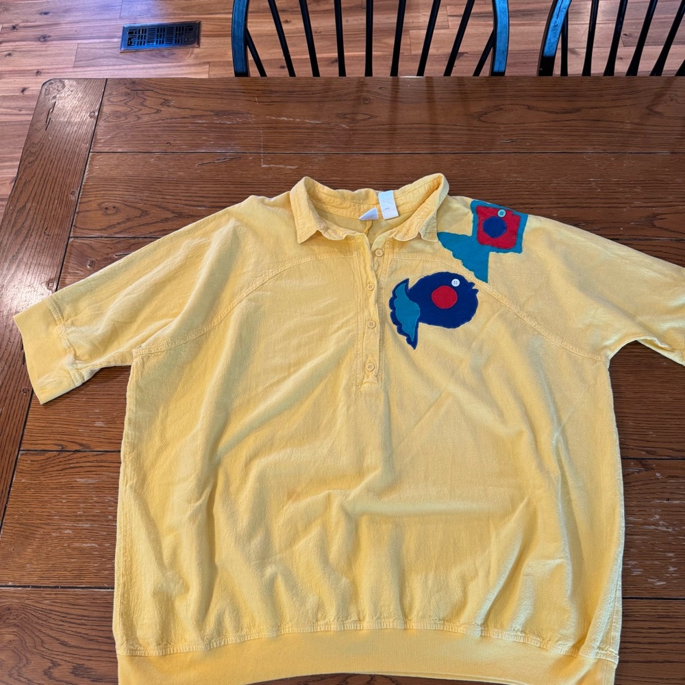 Renata‎ B Yellow Women’s size 2L Shirt with Fish Design vintage